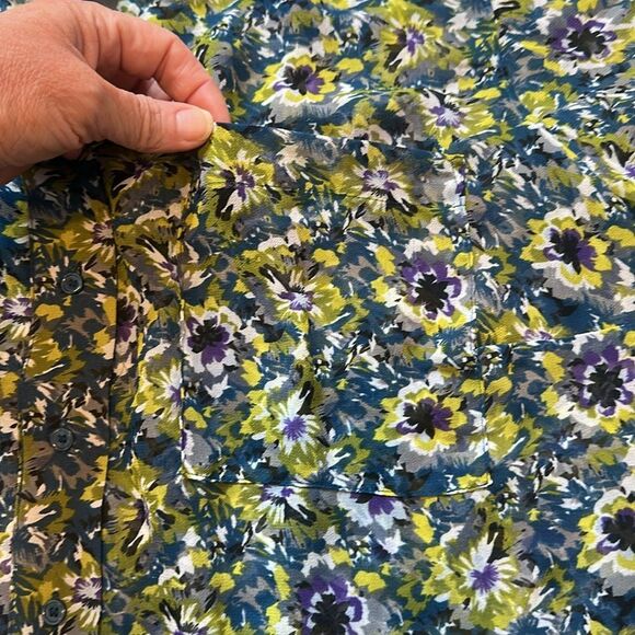 LANE BRYANT 22/24 Sheer Long Sleeve Green Blue Floret Floral Blouse NWT 22 24 - Picture 3 of 8